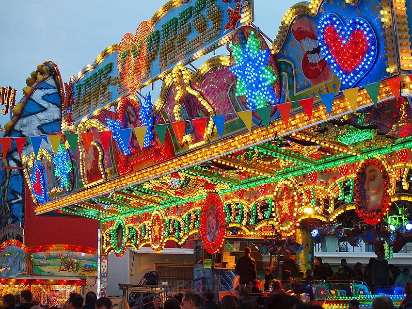 Tag Kirmes 1 P112.JPG